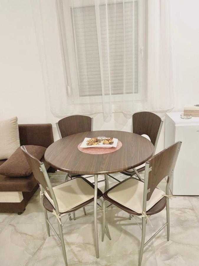 Easy Apartments Ledine エクステリア 写真